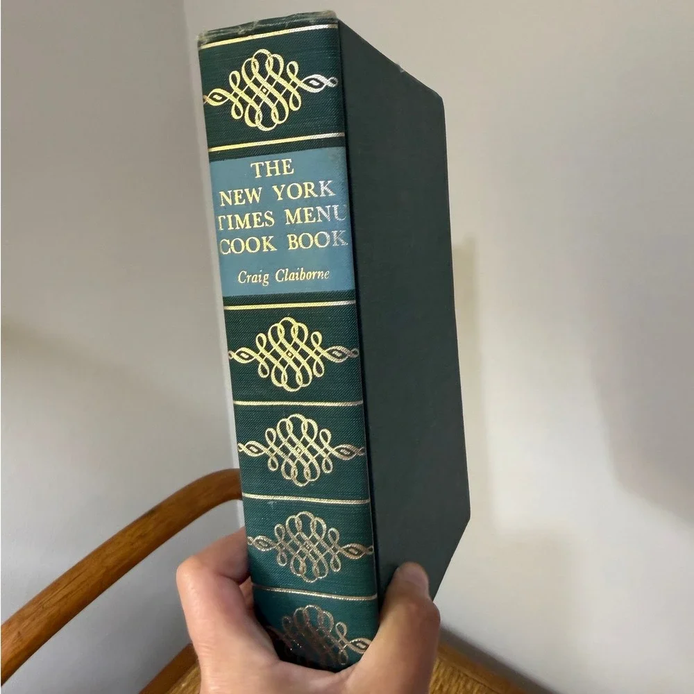 NY Times Menu Cook Book Craig Claiborne 1966 First Edition Vintage HC Recipes